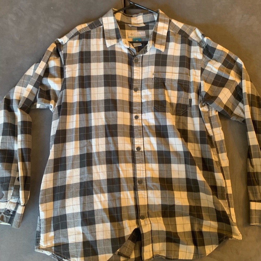 Columbia Plaid Button-Up Shirt